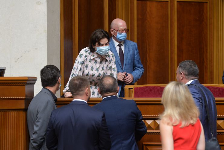 Пленарне засідання Верховної Ради України. 

Голова Верховної Ради України Дмитро Разумков відкрив четверту сесію Верховної Ради дев’ятого скликання.
Прийнято Закон «Про внесення змін до Закону України 