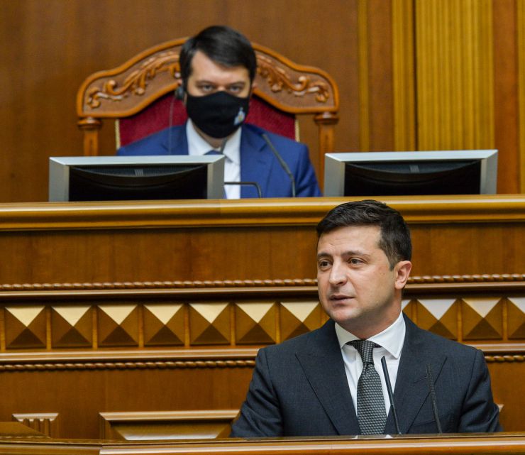 Пленарне засідання Верховної Ради України.

Голова Верховної Ради України Дмитро Разумков повідомив, що у пленарному засіданні беруть участь Президент України Володимир Зеленський, Прем’єр-міністр Денис Шмигаль та члени Кабінету Міністрів,
Президент України звернувся до Верховної Ради України з посланням про внутрішнє і зовнішнє становище України.
Прийнято Постанову 