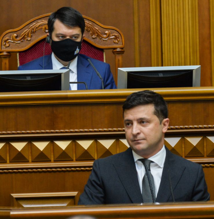 Пленарне засідання Верховної Ради України.

Голова Верховної Ради України Дмитро Разумков повідомив, що у пленарному засіданні беруть участь Президент України Володимир Зеленський, Прем’єр-міністр Денис Шмигаль та члени Кабінету Міністрів,
Президент України звернувся до Верховної Ради України з посланням про внутрішнє і зовнішнє становище України.
Прийнято Постанову 