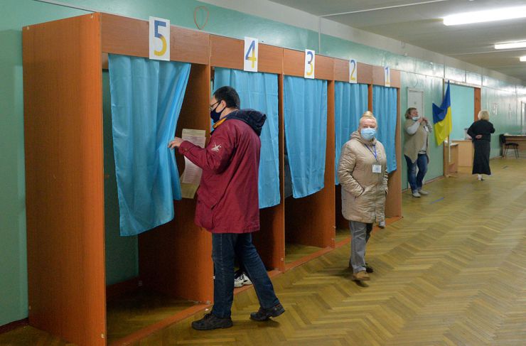 Місцеві вибори в Україні. Київ. Виборчі дільниці № 800103, 800100.