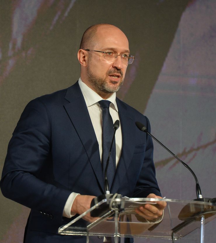 Щоб розуміти, куди має рухатись держава, потрібен аудит її стану. На цьому наголосив Голова Верховної Ради України Дмитро Разумков під час Презентації Аудиту економіки та векторів Національної економічної стратегії України 2030, яка відбулася за участю Президента і Прем`єра. Денис Шмигаль