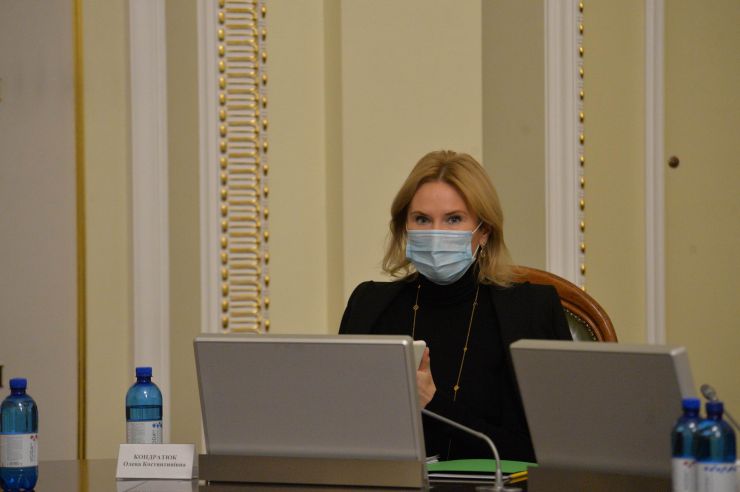 Засідання Погоджувальної ради депутатських фракцій (депутатських груп) Верховної Ради України. Олена Кондратюк 
