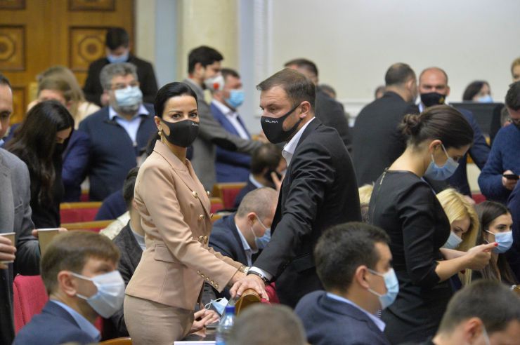 Пленарне засідання Верховної Ради України.

Голова Верховної Ради України Дмитро Разумков відкрив пленарне засідання.
Прийнято Закон 