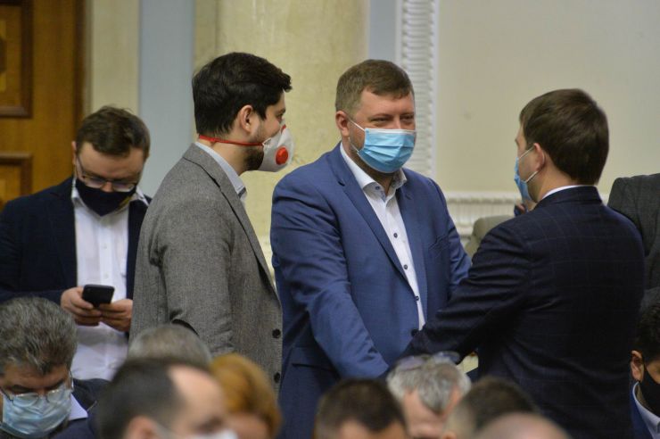 Пленарне засідання Верховної Ради України.

Голова Верховної Ради України Дмитро Разумков відкрив пленарне засідання.
Прийнято Закон 