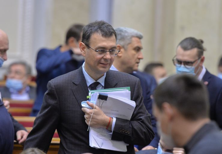 Пленарне засідання Верховної Ради України.

Голова Верховної Ради України Дмитро Разумков відкрив пленарне засідання.
Головуючий оголосив про обрання головою депутатської фракції політичної партії «Голос» народного депутата Ярослава Железняка та його заступником – народного депутата Романа Костенка згідно з протоколом зборів депутатської фракції «Голос» від 28 грудня 2020 р.
Головуючий надав слово Прем’єр-міністру Денису Шмигалю для інформування про заходи для врегулювання ситуації з підвищенням тарифів.
Данило Гетманцев
