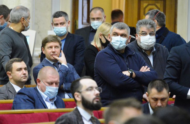 Пленарне засідання Верховної Ради України.

Голова Верховної Ради України Дмитро Разумков відкрив пленарне засідання.
Головуючий надав слово для виступу Голові Національної комісії, що здійснює державне регулювання у сферах енергетики та комунальних послуг (НКРЕКП) Валерію Тарасюку з інформацією про діяльність у сфері державного регулювання енергетики.

Прийнято за основу проект Закону 