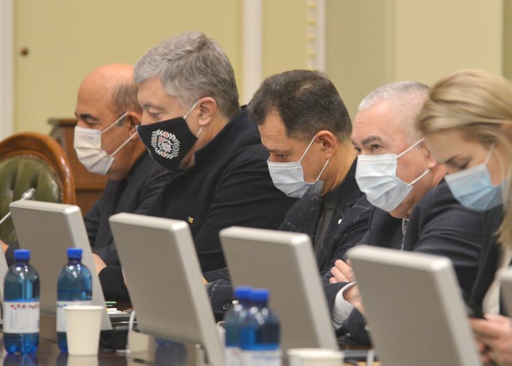 Засідання Погоджувальної ради депутатських фракцій (депутатських груп) ВР. Вадим Рабінович ОП Петро Порошенко ЄС Тарас Батенко ЗА Володимир Арешонков ДОВІРА