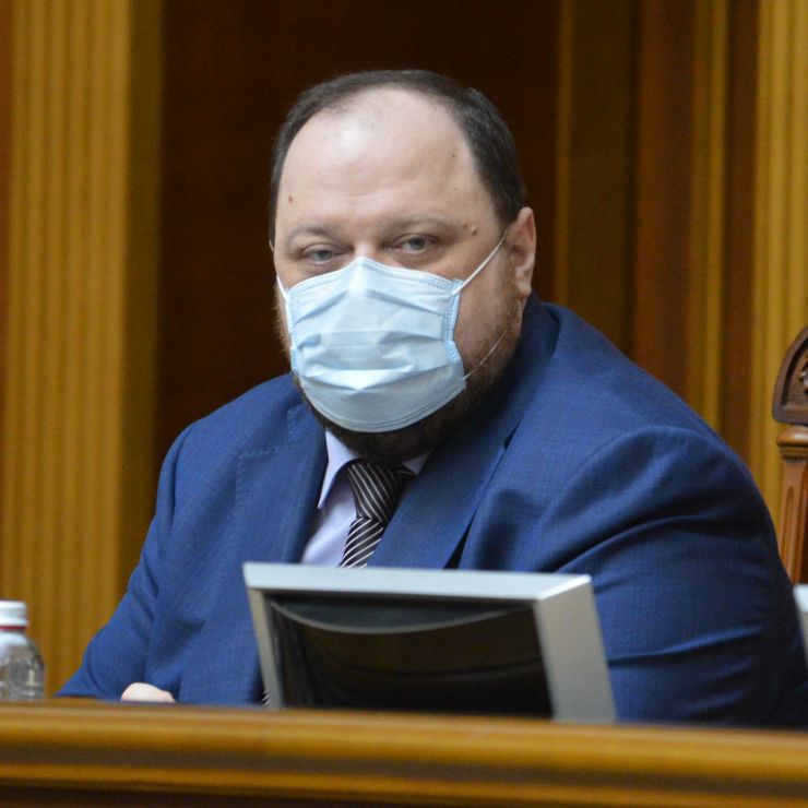 Пленарне засідання Верховної Ради України.

Голова Верховної Ради України Дмитро Разумков відкрив пленарне засідання.
До порядку денного було включено проект Постанови про Звернення Верховної Ради України до Організації Об’єднаних Націй, Європейського Парламенту, Парламентської Асамблеї Ради Європи, Парламентської Асамблеї ОБСЄ, Парламентської Асамблеї НАТО, Парламентської Асамблеї ОЧЕС, урядів і парламентів держав світу щодо засудження тимчасової окупації Автономної Республіки Крим та міста Севастополь, порушень прав і свобод людини на тимчасово окупованих територіях та щодо звільнення політичних в’язнів - громадян України №4655.  За результатами голосування проект Постанови №4655 314 голосами прийнято в цілому. Руслан Стефанчук 
