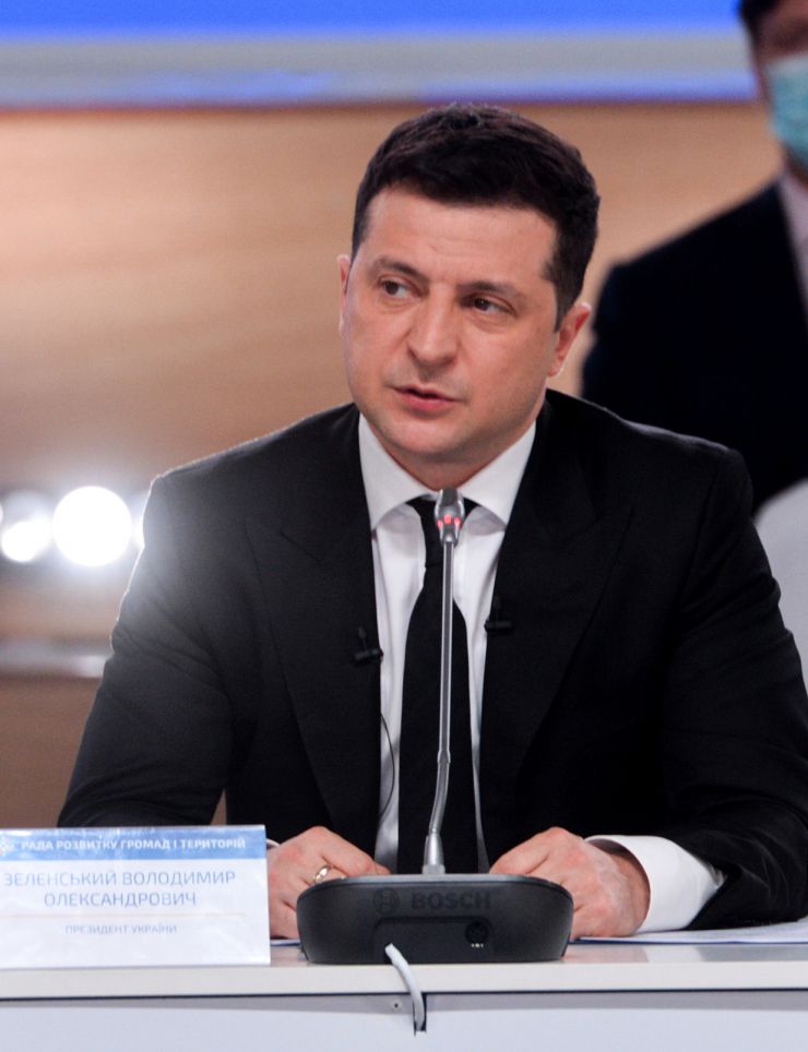 Голова Верховної Ради України Дмитро Разумков,  Президент Володимир Зеленський взяли участь у засіданні Ради розвитку громад та територій у межах Всеукраїнського форуму «Україна 30».