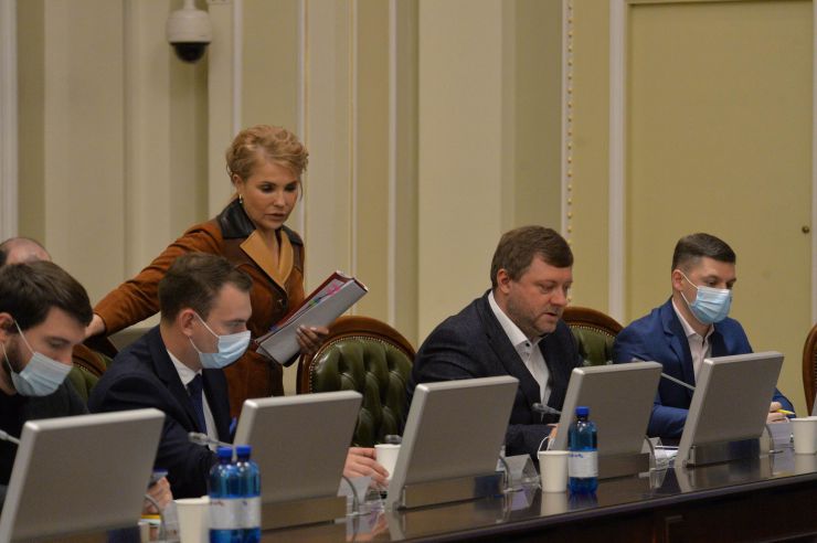 Засідання Погоджувальної ради депутатських фракцій (депутатських груп) у ВР. Ярослав Железняк-Голос,  Юлія Тимошенко-Батьківщина, Олександр Корнієнко-СН, Представник Кабміну у ВР, нд СН Василь Мокан