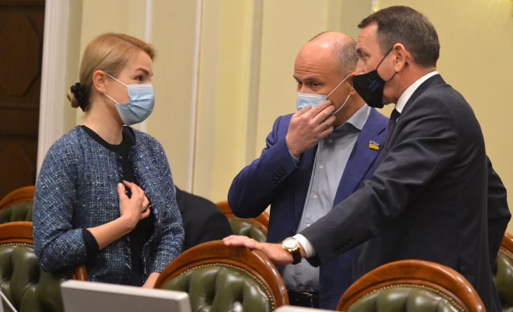 Засідання Погоджувальної ради депутатських фракцій (депутатських груп) у ВР. Анастасія Радіна Михайло Радуцький Юрій Кісель СН