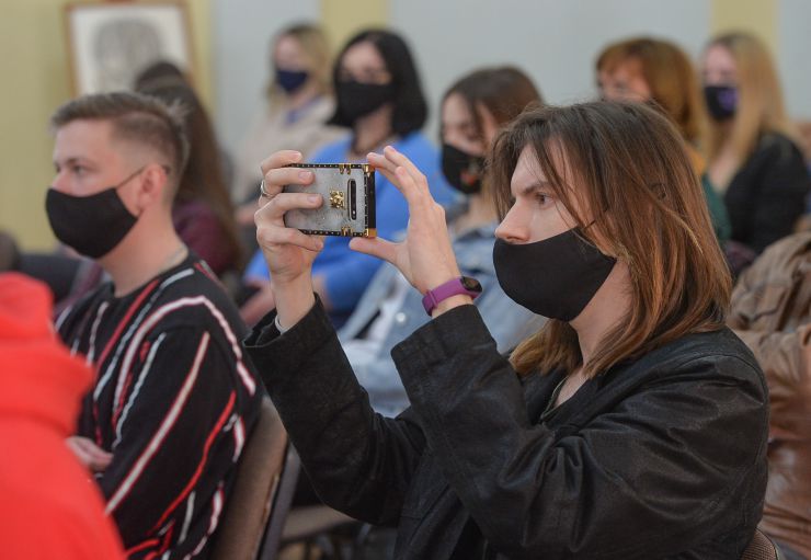 Робоча поїздка  Голови Верховної Ради України Дмитра Разумкова до Волинської області.
Переїзд до Волинського національного університету імені Лесі Українки. (м. Луцьк, проспект Волі, 13).
Ознайомлення з науково-педагогічною діяльністю навчального закладу.
