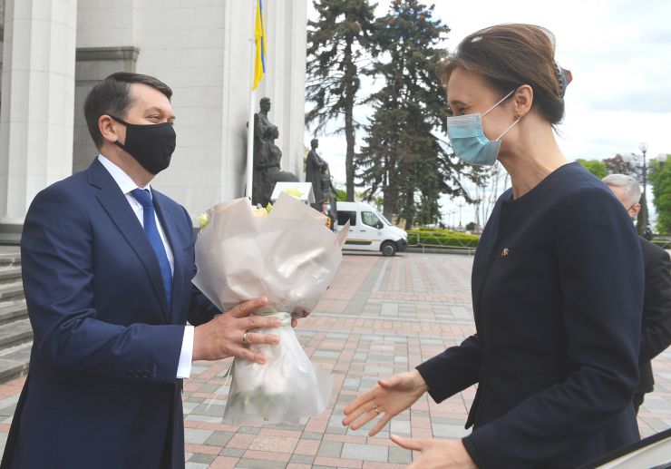 Зустріч. Голови Верховної Ради України Дмитра Разумкова з Головою Сейму Литовської Республіки Вікторією Чміліте-Нільсен.