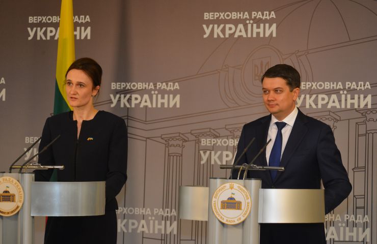 Зустріч. Голови Верховної Ради України Дмитра Разумкова з Головою Сейму Литовської Республіки Вікторією Чміліте-Нільсен.