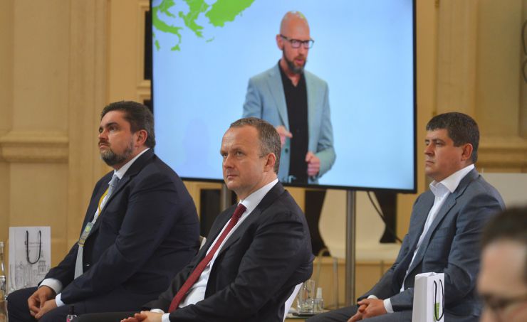 Заступниця Голови Верховної Ради України Олена Кондратюк взяла участь у роботі Молодіжного Київського Безпекового Форуму, заснованого Фондом Арсенія Яценюка «Відкрий Україну».