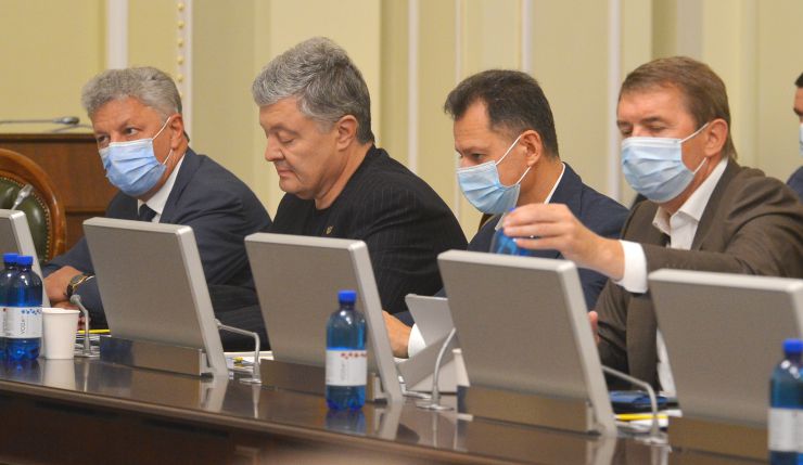 Погоджувальна рада у Верховній Раді України. Юрій Бойко (ОП) Петро Порошенко (ЄС) Тарас Батенко (ЗА) Олег Кулініч (ДОВ)