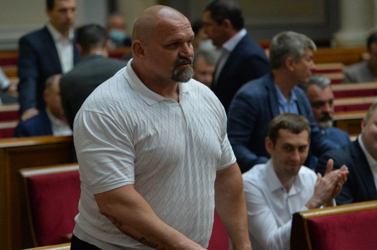 Пленарне засідання Верховної Ради України.

Голова Верховної Ради України Дмитро Разумков відкрив пленарне засідання.
Перший заступник Голови Верховної Ради України Руслан Стефанчук оголосив про входження народного депутата Василя Вірастюка до складу депутатської фракції «Слуга народу».
Прийнято Закон 