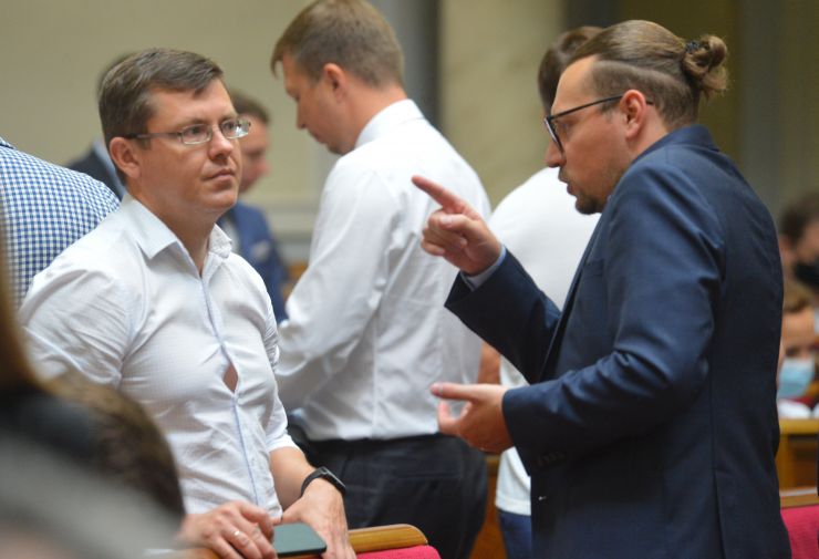 Пленарне засідання Верховної Ради України.

Голова Верховної Ради України Дмитро Разумков відкрив пленарне засідання.
Верховна Рада прийняла у другому читанні та в цілому 336 голосом проект Закону 