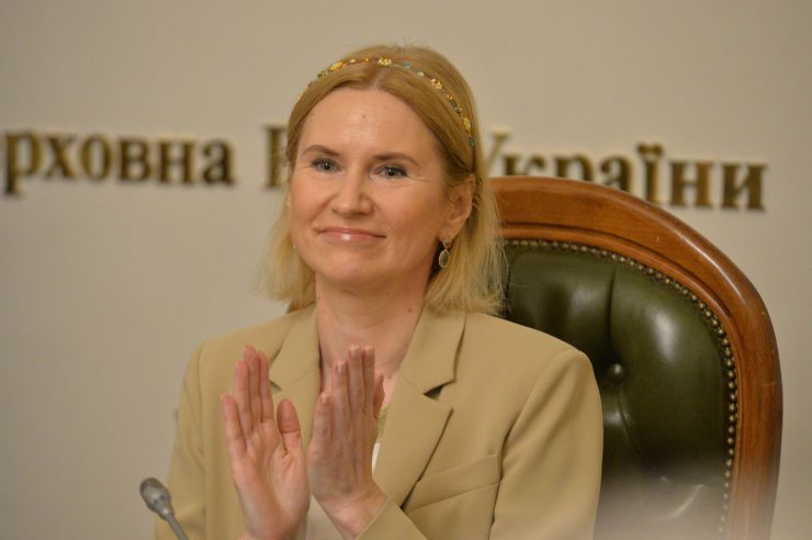 Урочиста церемонія закриття Програми стажування молоді в Апараті Верховної Ради України у 2021 році за участі заступниці Голови ВР Олени Кондратюк. За час реалізації Програми 2021 року у секретаріатах комітетів і структурних підрозділах Апарату Верховної Ради України завершили стажування 52 молодих фахівця.