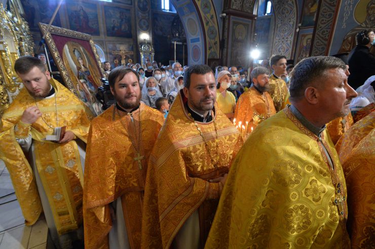 Божественна літургія з нагоди 1033-ї річниці Хрещення Руси-України у Михайлівському Золотоверхому кафедральному соборі.  Очолить літургію Блаженнійший Митрополит Епіфаній. Урочистості з нагоди свята продовжаться на Володимирській гірці, де Предстоятель Православної Церкви України звершить молебень біля пам’ятника святому рівноапостольному князю Володимиру.
