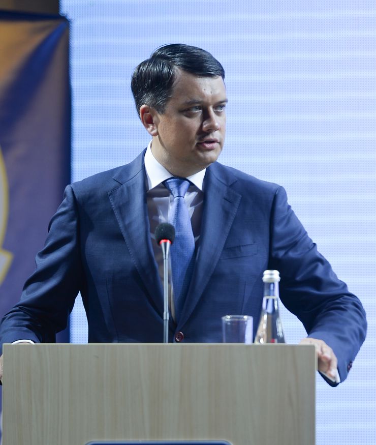 Робоча поїздка Голови Верховної Ради України Дмитра РАЗУМКОВА до Миколаївської та Одеської областей.
ХVІ Український муніципальний форум.  (Готельний комплекс «Одеса», вул. Гагарінське плато, 5).
Вітальне слово Голови Верховної Ради України Д.О.РАЗУМКОВА учасникам форуму.
