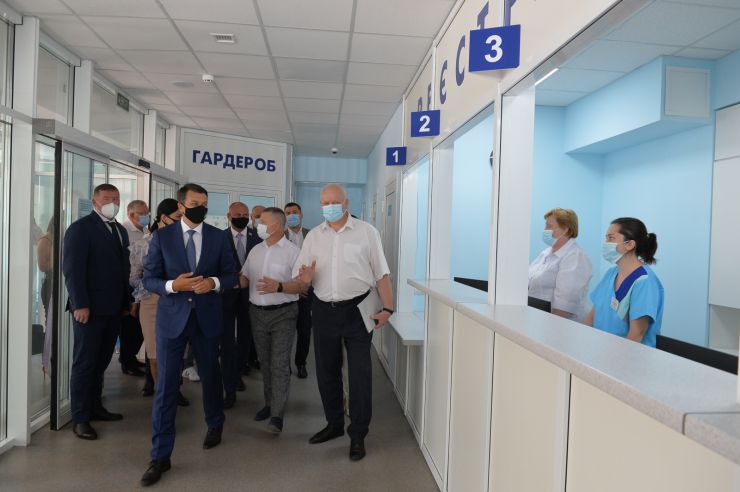 Робоча поїздка Голови Верховної Ради України Дмитра  РАЗУМКОВА до Полтавської області.

Переїзд до лікувального закладу комунальне підприємство «Полтавська обласна клінічна лікарня ім. М.В. Скліфосовського Полтавської обласної ради».
(Полтавська обл., м. Полтава, вул. Шевченка, 23)
Ознайомлення із роботою медичного закладу.

