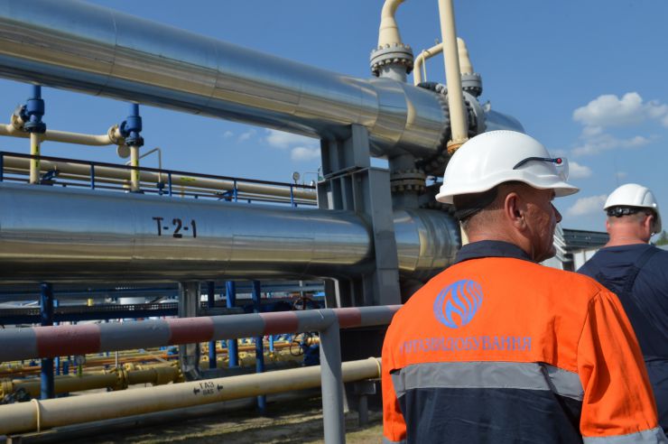 Робоча поїздка Голови Верховної Ради України Дмитра РАЗУМКОВА до Полтавської області.

Переїзд Голови Верховної Ради України Дмитра РАЗУМКОВА до газопромислового управління «Полтавагазвидобування» АТ «Укргазвидобування».
(Полтавська область, Полтавський район, село Коломацьке, вул. Зелений гай, 30).
