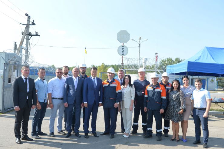 Робоча поїздка Голови Верховної Ради України Дмитра РАЗУМКОВА до Полтавської області.

Переїзд Голови Верховної Ради України Дмитра РАЗУМКОВА до газопромислового управління «Полтавагазвидобування» АТ «Укргазвидобування».
(Полтавська область, Полтавський район, село Коломацьке, вул. Зелений гай, 30).
