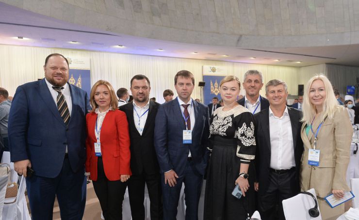 Голова Верховної Ради України Дмитро Разумков, Перший заступник Голови Верховної Ради України Руслан Стефанчук взяли участь у IX Національному молитовному сніданку, присвяченого 30-тій річниці Незалежності України.