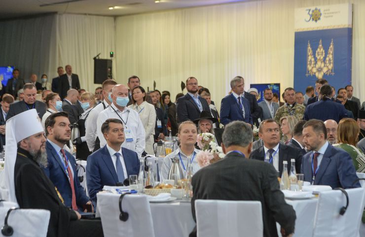 Голова Верховної Ради України Дмитро Разумков, Перший заступник Голови Верховної Ради України Руслан Стефанчук взяли участь у IX Національному молитовному сніданку, присвяченого 30-тій річниці Незалежності України.