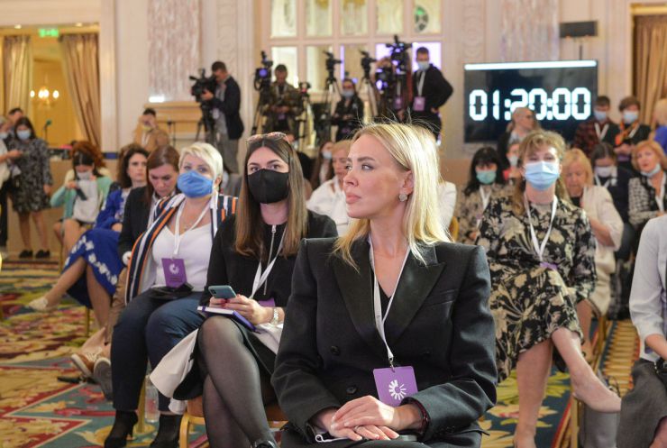 V Український Жіночий Конгрес «Лідерство жінок як цінність», Київ.

