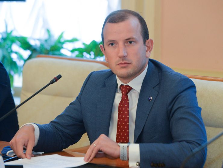 Зустріч у Верховні Раді України з Членом Європейської Комісії з питань навколишнього середовища, океанів і рибальства Віргініюсом Сінкявічюсом та представниками Європейської Комісії. У зустрічі взяли участь Голова Верховної Ради України, голови депутатських фракцій і груп, голови комітетів Верховної Ради України та народні депутати України.