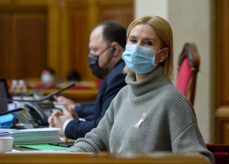 Пленарне засідання Верховної Ради України. 

Голова Верховної Ради України Руслан Стефанчук відкрив пленарне засідання.

Головуючий надав слово для виступу Міністру фінансів Сергій Марченку. Він зазначив, що Уряд представив Державний бюджет на 2022 рік, який мав чітку основу - це бюджет інвестицій в майбутнє.
Голова Комітету з питань бюджету Юрій Арістов доповів підготовлені Комітетом висновки та пропозиції до проекту Закону України про Державний бюджет України на 2022 рік.
Голова Рахункової палати Валерій Пацкан 5150 доповів про результати експертизи проекту Державного бюджету на 2022 рік і направлені до Верховної Ради відповідні висновки. Валерій Пацкан доповів деякі з них.
Олена Кондратюк
