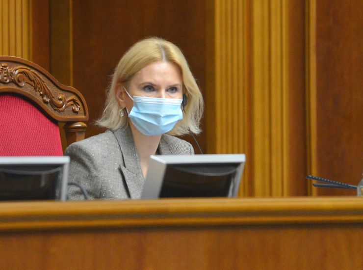 Пленарне засідання Верховної Ради України.

Голова Верховної Ради України Руслан Стефанчук відкрив пленарне засідання. 
Народні депутати продовжують розглядати правки, які пропонують врахувати депутатські фракції і групи Уряду під час підготовки до другого читання законопроекту про Державний бюджет України на 2022 рік. 
Олена Кондратюк 
