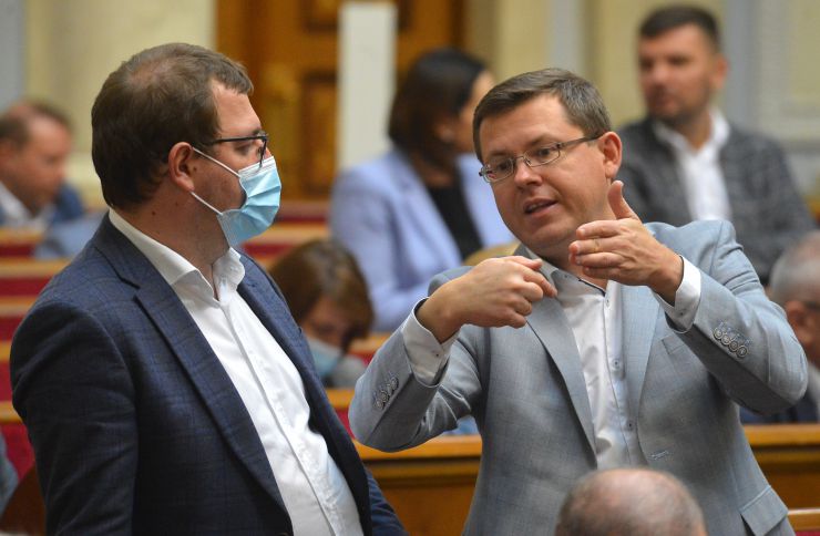 Пленарне засідання Верховної Ради України.

Голова Верховної Ради України Руслан Стефанчук відкрив пленарне засідання. 
Народні депутати продовжують розглядати правки, які пропонують врахувати депутатські фракції і групи Уряду під час підготовки до другого читання законопроекту про Державний бюджет України на 2022 рік. 
Артем Дубнов Павло Фролов СН
