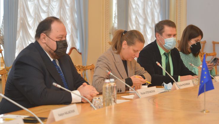 Зустріч Голови Верховної Ради України Руслана Стефанчука з Головою делегації Європейського Парламенту у ПА ЄВРОНЕСТ, членом делегації Європейського Парламенту у Парламентському комітеті Асоціації Україна-ЄС Андріусом Кубіліусом.
