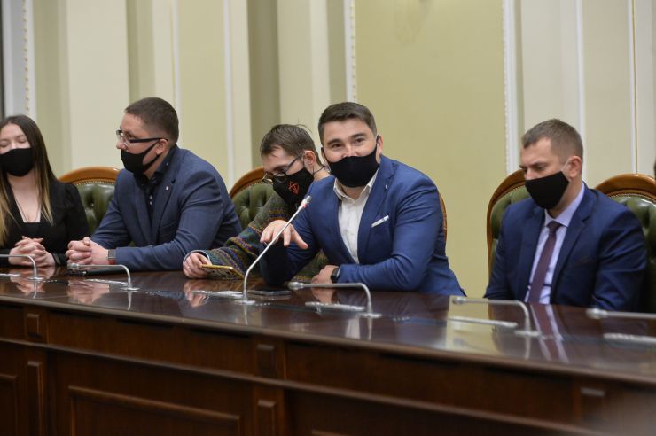 Голова Верховної Ради України Руслан Стефанчук, перший заступник Голови Верховної Ради України Олександр Корнієнко,  заступник Голови Верховної Ради України Олена Кондратюк взяли участь в Урочистій церемонії вручення Премій Верховної Ради України молодим ученим за 2019 рік