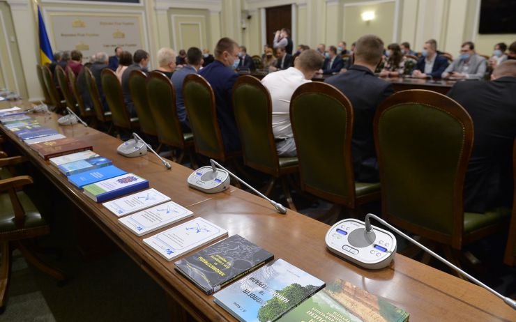 Голова Верховної Ради України Руслан Стефанчук, перший заступник Голови Верховної Ради України Олександр Корнієнко,  заступник Голови Верховної Ради України Олена Кондратюк взяли участь в Урочистій церемонії вручення Премій Верховної Ради України молодим ученим за 2019 рік