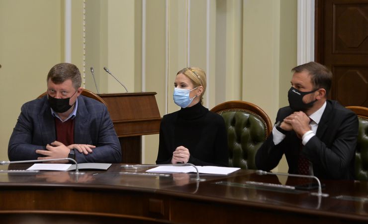 Голова Верховної Ради України Руслан Стефанчук, перший заступник Голови Верховної Ради України Олександр Корнієнко,  заступник Голови Верховної Ради України Олена Кондратюк взяли участь в Урочистій церемонії вручення Премій Верховної Ради України молодим ученим за 2019 рік