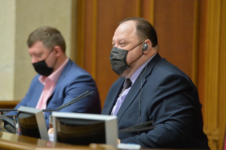 Пленарне засідання Верховної Ради України.

Голова Верховної Ради України Руслан Стефанчук відкрив пленарне засідання.
Народні депутати розглянули правки до проекту Закону про мультимодальні перевезення №4258. 
Законопроект 298 голосами «за» прийнято у другому читанні і в цілому.
Народні депутати розглянули правки до проекту Закону про внесення змін до адміністративного та кримінального законодавства щодо запровадження діяльності Бюро економічної безпеки України №3959-1. 
Верховна Рада 296 голосами «за» прийняла законопроект у другому читанні та в цілому.
