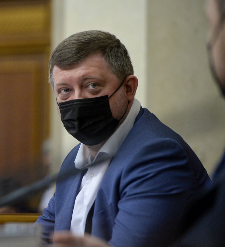 Пленарне засідання Верховної Ради України.

Голова Верховної Ради України Руслан Стефанчук відкрив пленарне засідання.
Головуючий повідомив, що у засіданні беруть участь Прем’єр-міністр Денис Шмигаль та члени Кабінету Міністрів.
Головуючий надав слово для виступу Міністру внутрішніх справ Денису Монастирському.
Олександр Корнієнко
