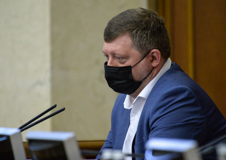 Пленарне засідання Верховної Ради України.

Голова Верховної Ради України Руслан Стефанчук відкрив пленарне засідання.
Головуючий повідомив, що у засіданні беруть участь Прем’єр-міністр Денис Шмигаль та члени Кабінету Міністрів.
Головуючий надав слово для виступу Міністру внутрішніх справ Денису Монастирському.
Олександр Корнієнко
