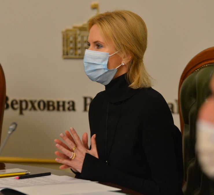 Погоджувальна рада у Верховній Раді України.
Олена Кондратюк