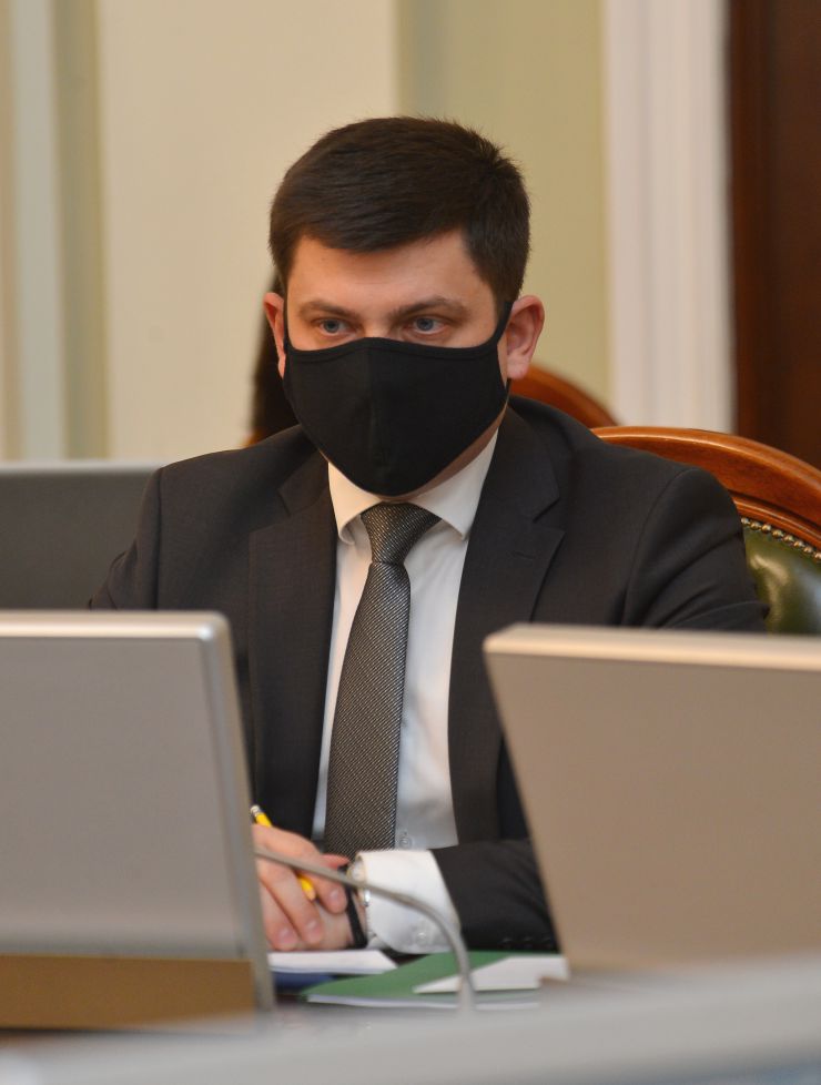 Погоджувальна рада у Верховній Раді України.
Тарас Мельничук представник Кабміну