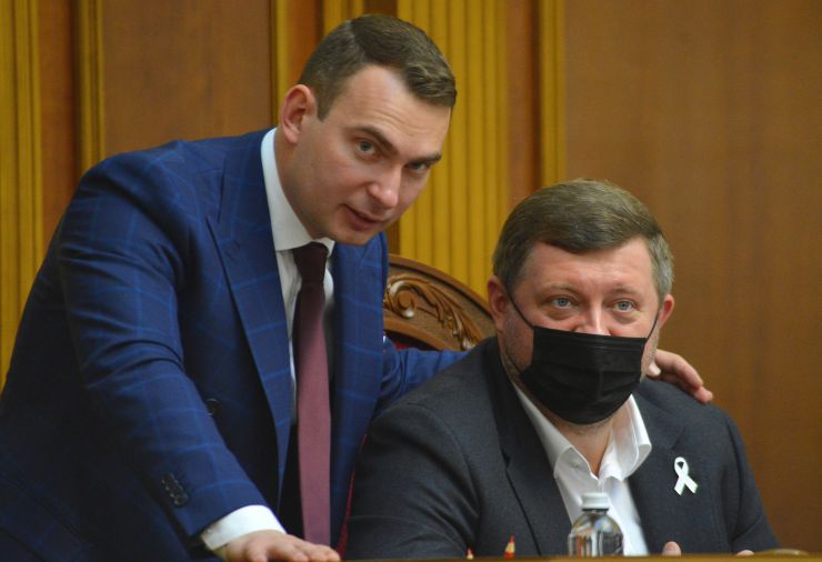Пленарне засідання Верховної Ради України.

Голова Верховної Ради України Руслан Стефанчук відкрив пленарне засідання.
Проект Постанови про проміжний звіт Тимчасової слідчої комісії Верховної Ради України з питань розслідування можливих протиправних дій представників органів державної влади та інших осіб, що могли сприяти порушенню державного суверенітету, територіальної цілісності та недоторканості України і становити загрозу національній безпеці України, №6324, доповіла Голова Тимчасової слідчої комісії Мар’яна Безугла.
Верховна Рада України взяла до відома проміжний звіт ТСК і продовжила її роботу.

Прийнято Постанову 