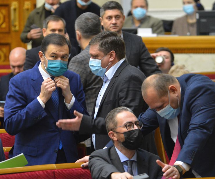 Пленарне засідання Верховної Ради України.

Голова Верховної Ради України Руслан Стефанчук відкрив пленарне засідання.
Проект Постанови про проміжний звіт Тимчасової слідчої комісії Верховної Ради України з питань розслідування можливих протиправних дій представників органів державної влади та інших осіб, що могли сприяти порушенню державного суверенітету, територіальної цілісності та недоторканості України і становити загрозу національній безпеці України, №6324, доповіла Голова Тимчасової слідчої комісії Мар’яна Безугла.
Верховна Рада України взяла до відома проміжний звіт ТСК і продовжила її роботу.

Прийнято Постанову 