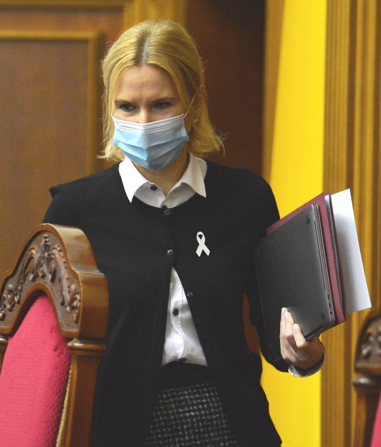 Пленарне засідання Верховної Ради України.

Голова Верховної Ради України Руслан Стефанчук відкрив пленарне засідання.
Проект Постанови про проміжний звіт Тимчасової слідчої комісії Верховної Ради України з питань розслідування можливих протиправних дій представників органів державної влади та інших осіб, що могли сприяти порушенню державного суверенітету, територіальної цілісності та недоторканості України і становити загрозу національній безпеці України, №6324, доповіла Голова Тимчасової слідчої комісії Мар’яна Безугла.
Верховна Рада України взяла до відома проміжний звіт ТСК і продовжила її роботу.

Прийнято Постанову 