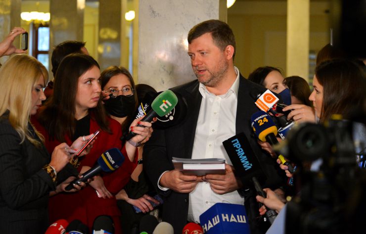 Пленарне засідання Верховної Ради України.

Голова Верховної Ради України Руслан Стефанчук відкрив пленарне засідання.
Проект Постанови про проміжний звіт Тимчасової слідчої комісії Верховної Ради України з питань розслідування можливих протиправних дій представників органів державної влади та інших осіб, що могли сприяти порушенню державного суверенітету, територіальної цілісності та недоторканості України і становити загрозу національній безпеці України, №6324, доповіла Голова Тимчасової слідчої комісії Мар’яна Безугла.
Верховна Рада України взяла до відома проміжний звіт ТСК і продовжила її роботу.
Брифінг Олександра Корнієнко 
Прийнято Постанову 