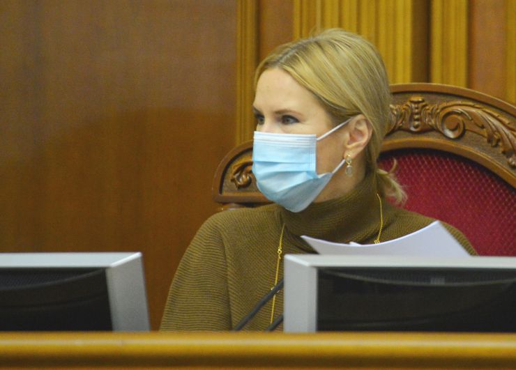 Пленарне засідання Верховної Ради України.

Голова Верховної Ради України Руслан Стефанчук відкрив пленарне засідання. 

Руслан Стефанчук зазначив, що Україна щороку 3 грудня разом зі світовою спільною відзначає Міжнародний день людей з інвалідністю, який проголошений Генеральною асамблеєю ООН у 1992 р.
Головуючий надав слово для виступу, виступив Мотиваційний спікер, амбасадор ЮНІСЕФ з питань інклюзії Яніс МакДевід

Головуючий повідомив, що у засіданні беруть участь Прем’єр-міністр Денис Шмигаль та члени Кабінету Міністрів. 
За пропозицією депутатських фракцій і груп члени Уряду відповідатимуть на запитання про обороноздатність України у 2021 році: безпекові підсумки року і перспективи.
Головуючий надав слово для виступу Міністру оборони Олексію Резнікову.
Олена Кондратюк 
