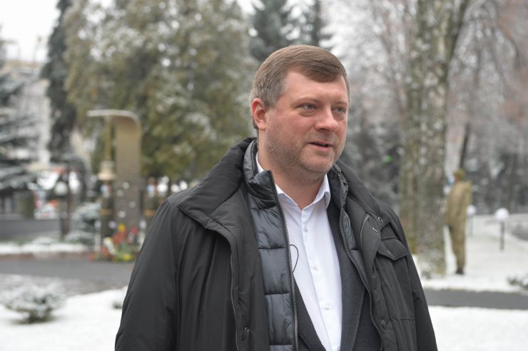 Перший заступник Голови Верховної Ради України Олександр Корнієнко  та народні депутати вшанували пам’ять загиблих за свободу України воїнів в День ЗСУ в Меморіальному комплексі в Міністерстві оборони